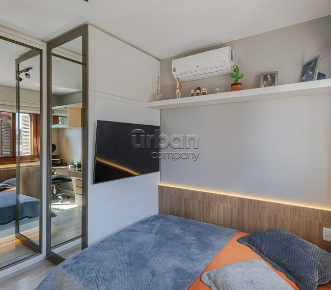 Apartamento com 159m², 3 quartos, 1 suíte, 2 vagas, no bairro Três Figueiras em Porto Alegre