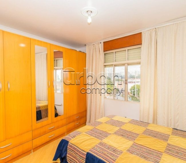 Apartamento com 77m², 2 quartos, 1 vaga, no bairro Passo da Areia em Porto Alegre