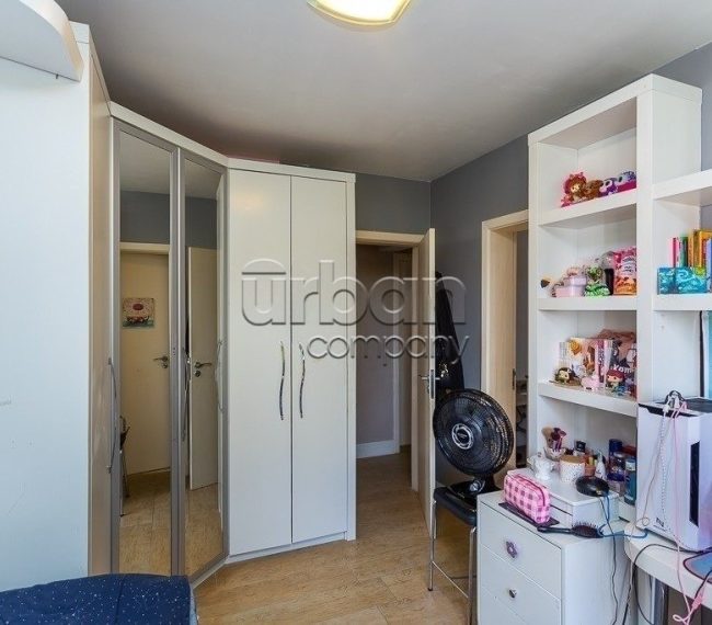 Apartamento com 157m², 3 quartos, 3 suítes, 2 vagas, no bairro Rio Branco em Porto Alegre