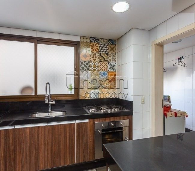 Apartamento com 157m², 3 quartos, 3 suítes, 2 vagas, no bairro Rio Branco em Porto Alegre