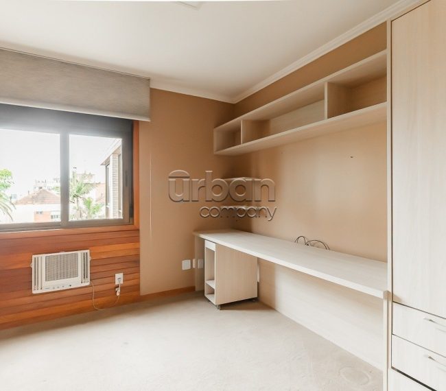 Apartamento com 126m², 3 quartos, 1 suíte, 2 vagas, no bairro Higienópolis em Porto Alegre