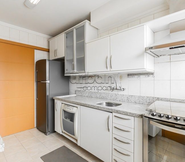 Apartamento com 126m², 3 quartos, 1 suíte, 2 vagas, no bairro Higienópolis em Porto Alegre