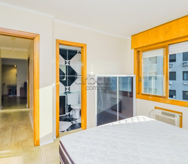 Apartamento com 70m², 2 quartos, 1 suíte, 1 vaga, no bairro Cristo Redentor em Porto Alegre