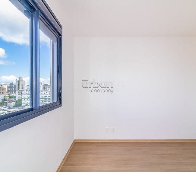 Apartamento com 71m², 3 quartos, 1 suíte, 1 vaga, no bairro Menino Deus em Porto Alegre