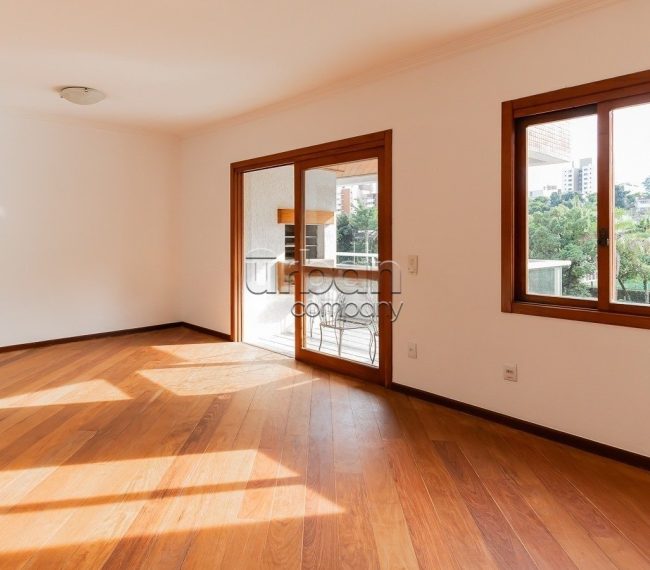 Apartamento com 100m², 3 quartos, 1 suíte, 1 vaga, no bairro Petrópolis em Porto Alegre