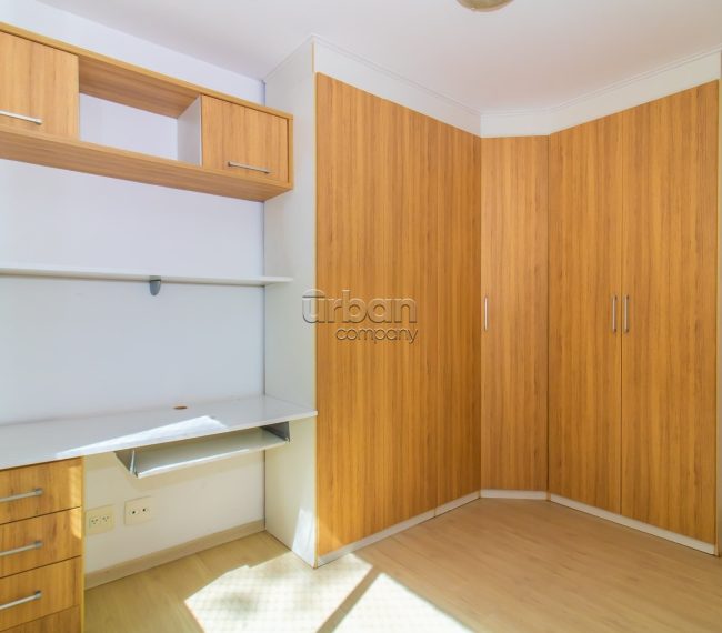 Apartamento com 117m², 3 quartos, 1 suíte, 2 vagas, no bairro Higienópolis em Porto Alegre