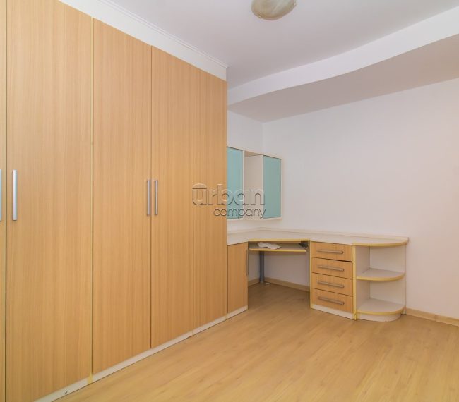 Apartamento com 117m², 3 quartos, 1 suíte, 2 vagas, no bairro Higienópolis em Porto Alegre