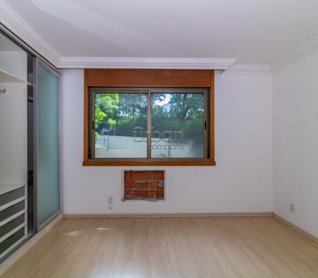 Apartamento com 117m², 3 quartos, 1 suíte, 2 vagas, no bairro Higienópolis em Porto Alegre