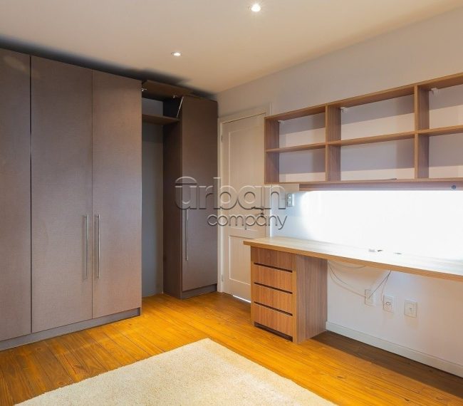 Apartamento com 93m², 2 quartos, 1 suíte, 1 vaga, no bairro Petrópolis em Porto Alegre