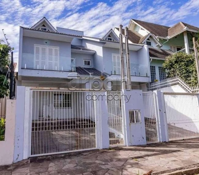 Casa com 144m², 2 quartos, 2 vagas, no bairro Jardim Itu-Sabará em Porto Alegre