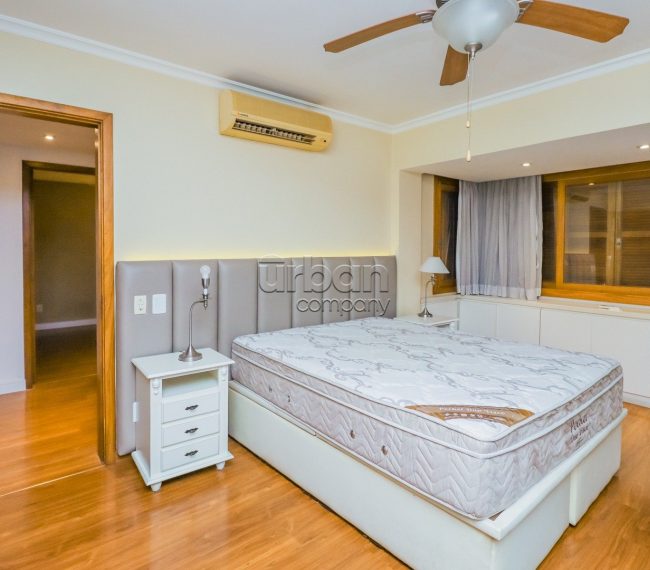 Apartamento com 104m², 2 quartos, 1 vaga, no bairro Bela Vista em Porto Alegre