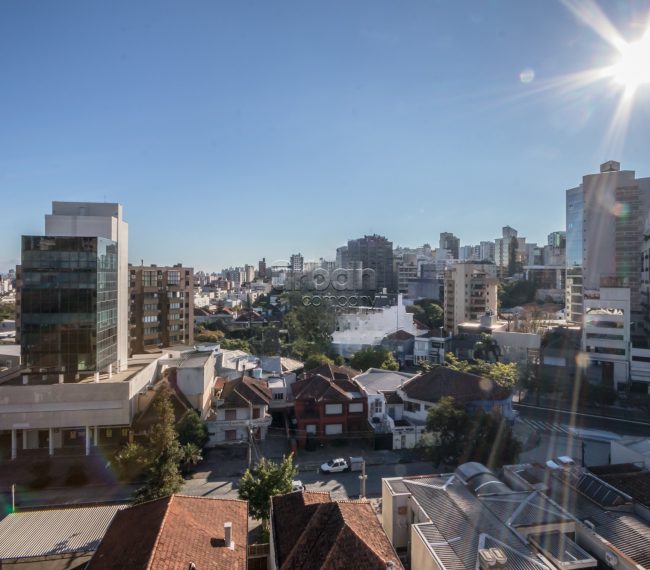 Cobertura com 335m², 4 quartos, 1 suíte, 2 vagas, no bairro Rio Branco em Porto Alegre