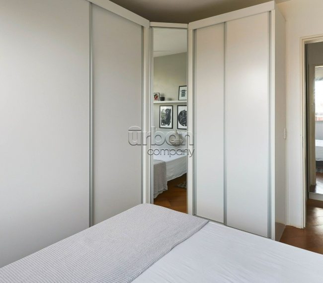 Apartamento com 45m², 1 quarto, 1 vaga, no bairro Partenon em Porto Alegre