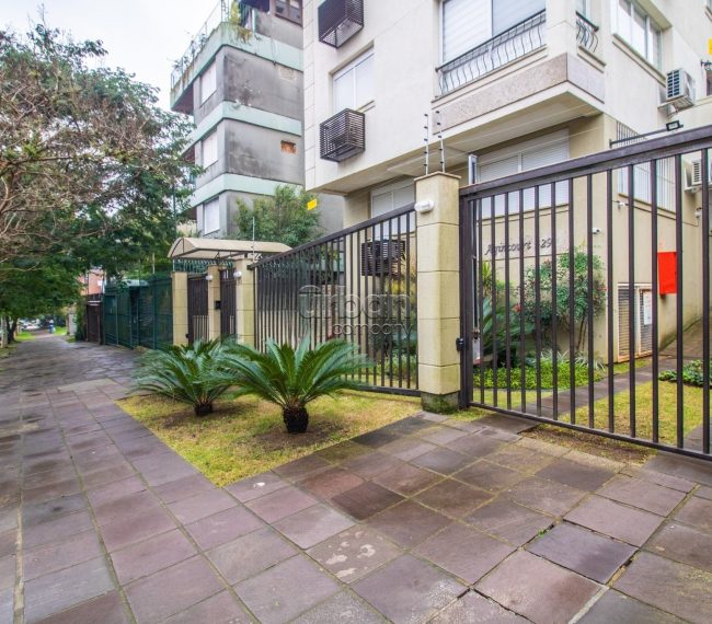 Apartamento Garden com 116m², 2 quartos, 1 suíte, 3 vagas, no bairro Petrópolis em Porto Alegre