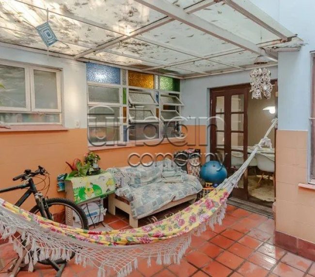 Apartamento Garden com 104m², 3 quartos, 1 suíte, 1 vaga, no bairro Auxiliadora em Porto Alegre