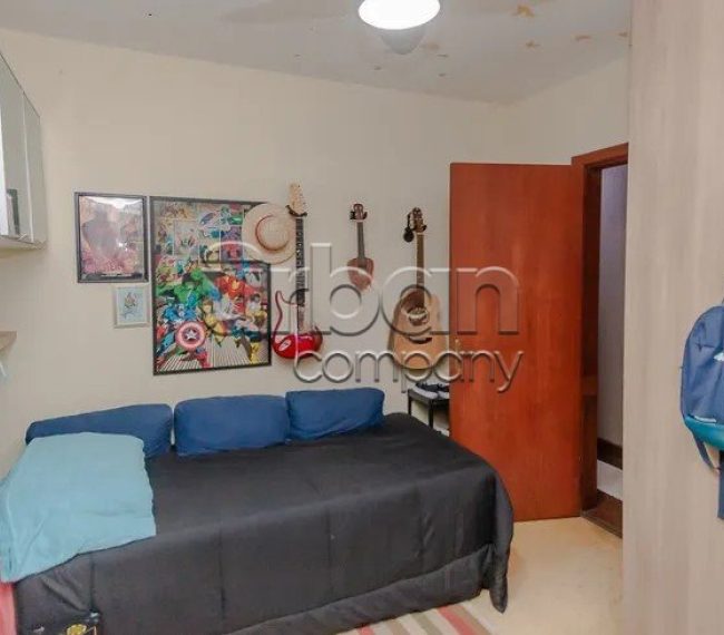 Apartamento Garden com 104m², 3 quartos, 1 suíte, 1 vaga, no bairro Auxiliadora em Porto Alegre