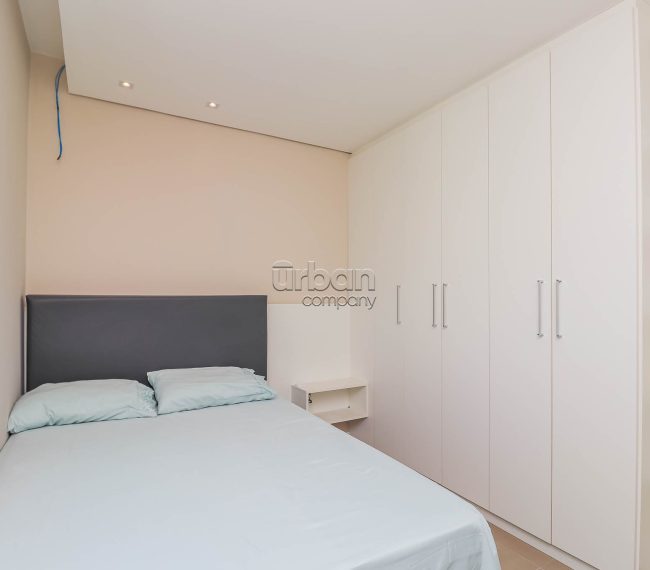 Apartamento com 108m², 3 quartos, 1 suíte, 2 vagas, no bairro Vila Ipiranga em Porto Alegre