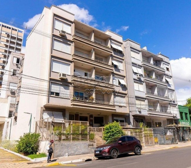 Apartamento com 86m², 2 quartos, 1 vaga, no bairro Auxiliadora em Porto Alegre