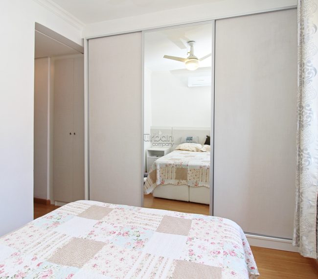 Apartamento Garden com 91m², 2 quartos, 1 suíte, 1 vaga, no bairro São João em Porto Alegre