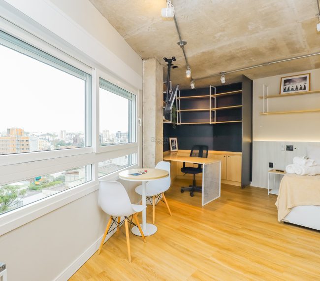 Loft com 19m², 1 quarto, no bairro Santa Cecília em Porto Alegre