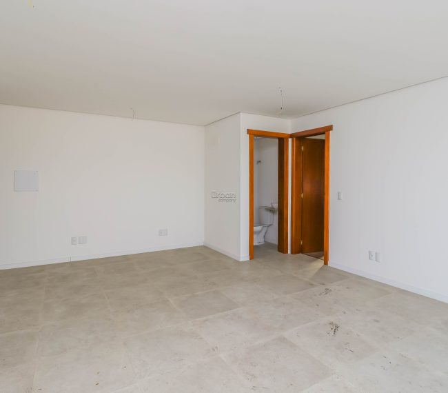 Apartamento com 95m², 1 quarto, 1 vaga, no bairro Passo da Areia em Porto Alegre