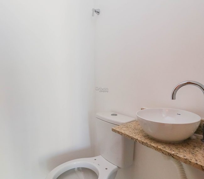 Apartamento com 95m², 1 quarto, 1 vaga, no bairro Passo da Areia em Porto Alegre