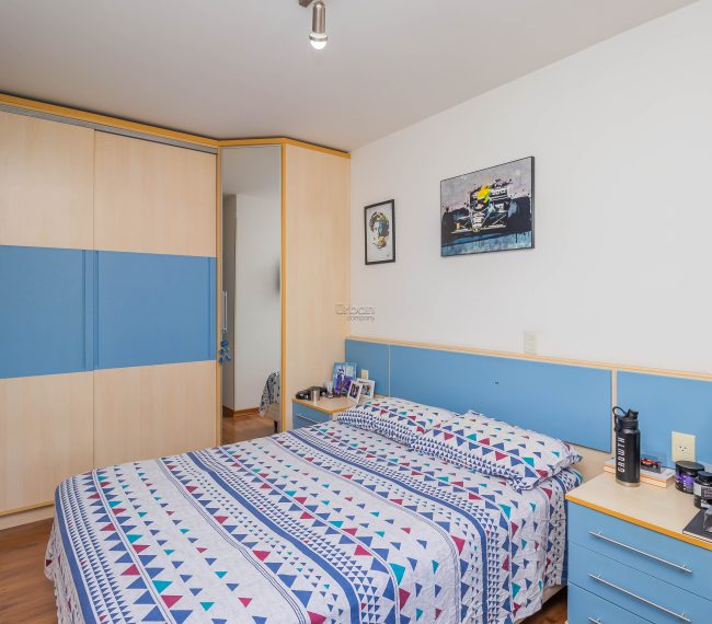 Apartamento com 114m², 3 quartos, 1 suíte, 2 vagas, no bairro Auxiliadora em Porto Alegre