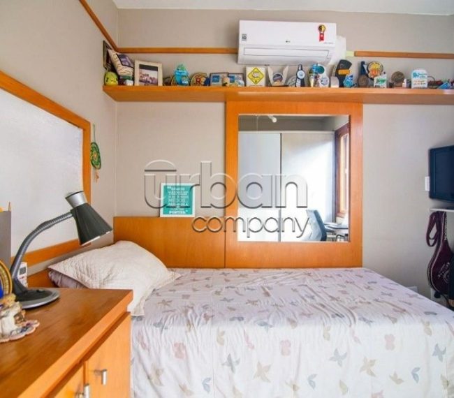 Apartamento com 124m², 3 quartos, 1 suíte, 1 vaga, no bairro Petrópolis em Porto Alegre