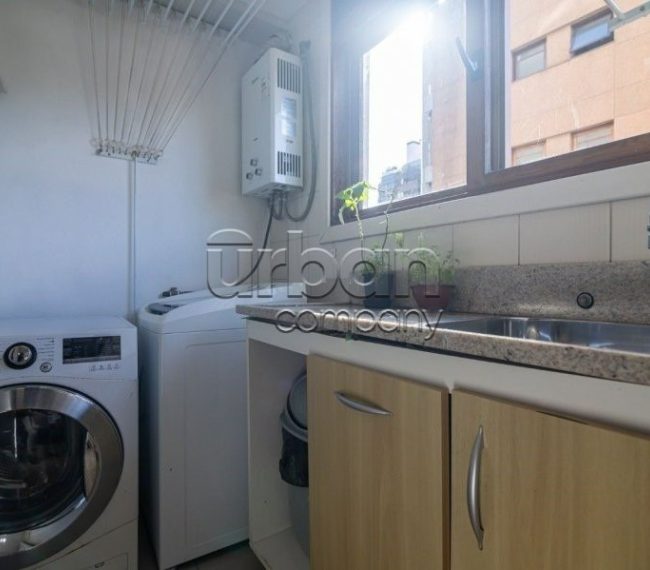 Apartamento com 124m², 3 quartos, 1 suíte, 1 vaga, no bairro Petrópolis em Porto Alegre