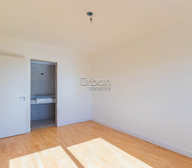 Cobertura com 197m², 4 quartos, 2 suítes, 2 vagas, no bairro Petrópolis em Porto Alegre