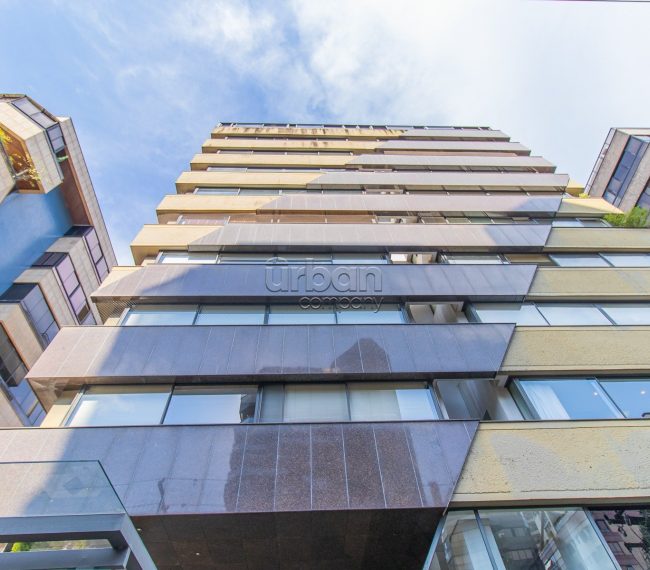 Apartamento com 149m², 3 quartos, 1 suíte, 3 vagas, no bairro Bela Vista em Porto Alegre