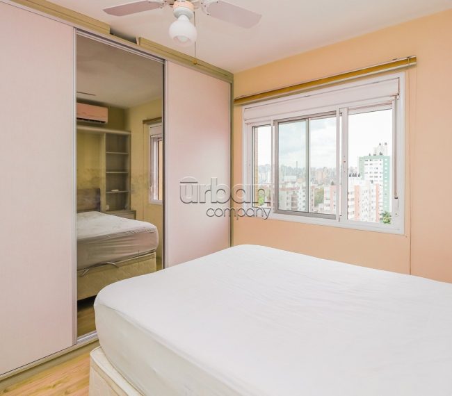 Apartamento com 78m², 3 quartos, 2 vagas, no bairro Santana em Porto Alegre