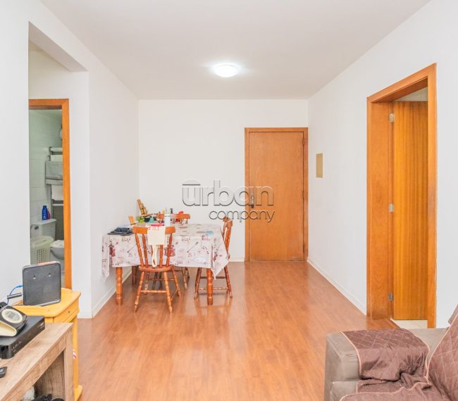 Apartamento com 89m², 3 quartos, 1 vaga, no bairro Partenon em Porto Alegre