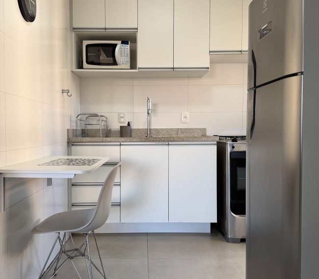 Apartamento com 66m², 2 quartos, 1 suíte, no bairro Partenon em Porto Alegre