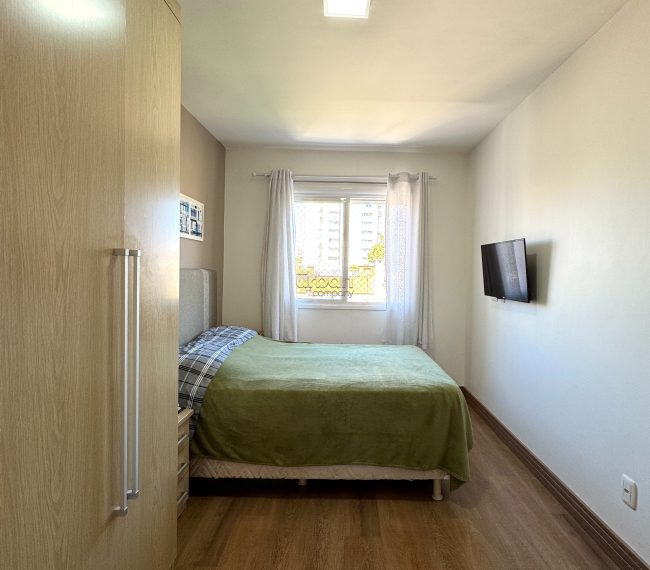 Apartamento com 66m², 2 quartos, 1 suíte, no bairro Partenon em Porto Alegre