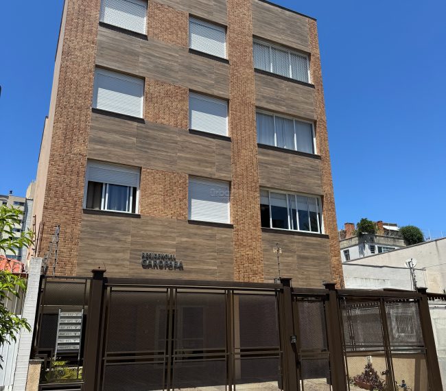 Apartamento com 66m², 2 quartos, 1 suíte, no bairro Partenon em Porto Alegre