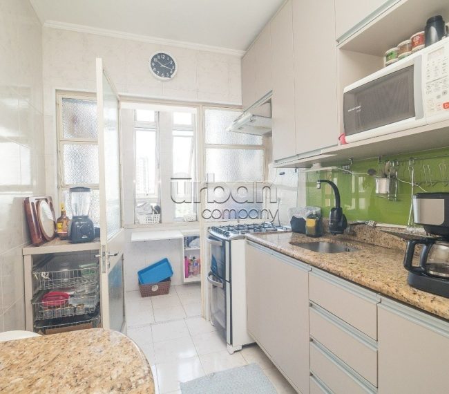 Apartamento com 76m², 2 quartos, 1 vaga, no bairro Moinhos de Vento em Porto Alegre