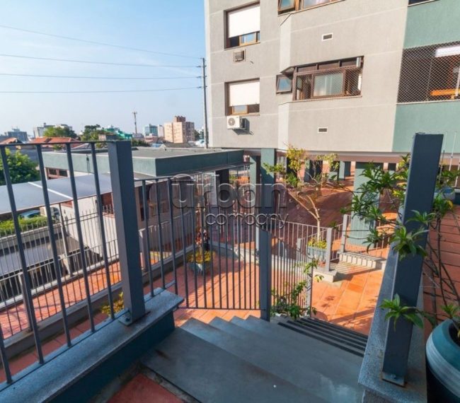 Apartamento com 46m², 1 quarto, 1 suíte, 1 vaga, no bairro Cristo Redentor em Porto Alegre