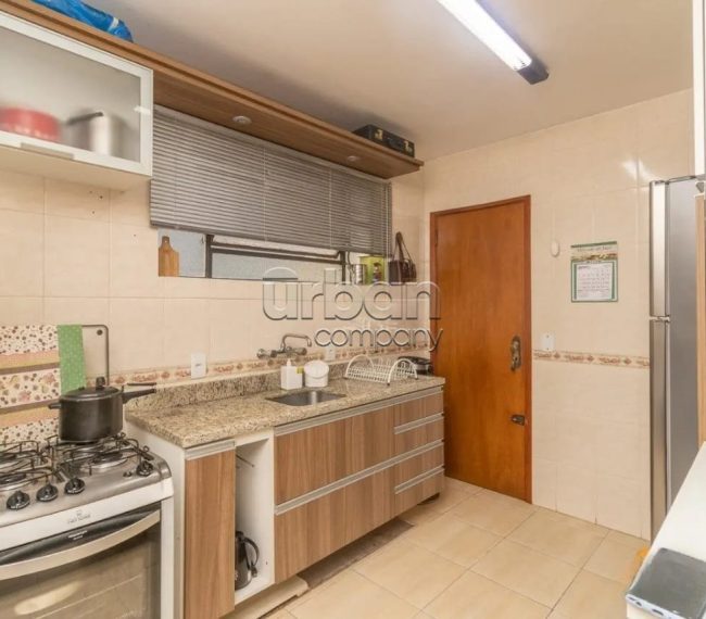 Apartamento com 100m², 3 quartos, 1 suíte, 2 vagas, no bairro Auxiliadora em Porto Alegre