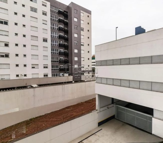 Loft com 37m², 1 quarto, 1 vaga, no bairro Chácara da Pedras em Porto Alegre