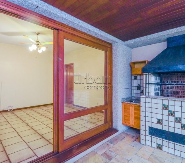 Apartamento com 315m², 3 quartos, 1 suíte, 2 vagas, no bairro Petrópolis em Porto Alegre