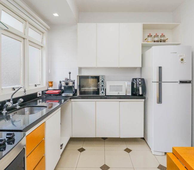 Apartamento com 101m², 2 quartos, 1 suíte, 1 vaga, no bairro Santana em Porto Alegre