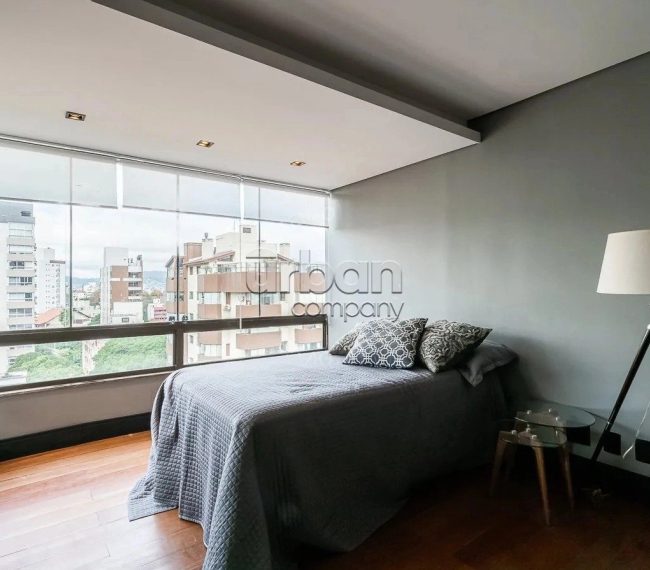 Cobertura com 392m², 4 quartos, 1 suíte, 4 vagas, no bairro Petrópolis em Porto Alegre