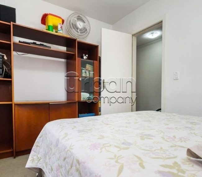 Apartamento com 92m², 3 quartos, 1 suíte, 1 vaga, no bairro Vila Ipiranga em Porto Alegre