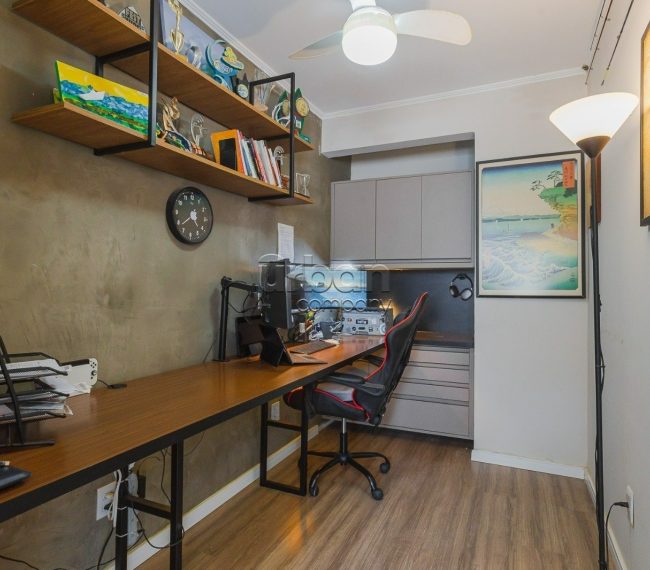 Apartamento com 99m², 3 quartos, 1 suíte, 2 vagas, no bairro Petrópolis em Porto Alegre