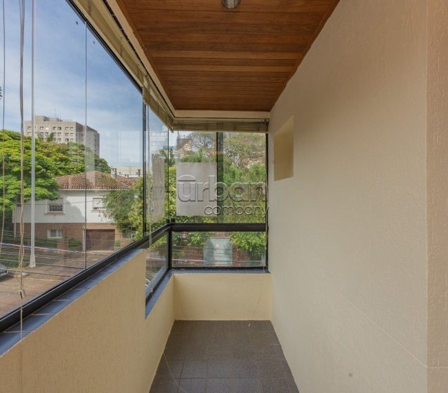 Apartamento com 66m², 2 quartos, 1 vaga, no bairro Auxiliadora em Porto Alegre