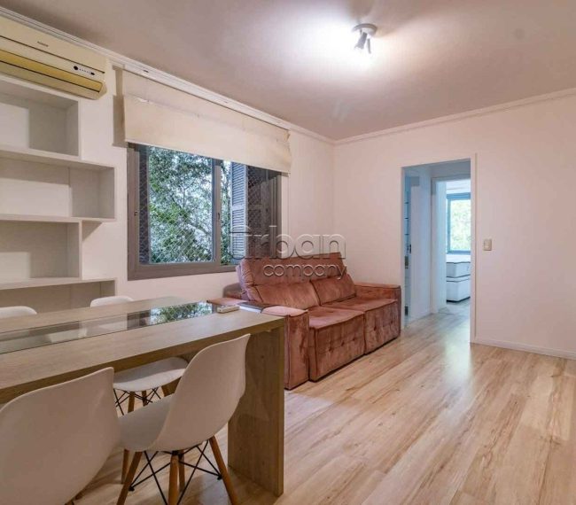 Apartamento com 45m², 1 quarto, 2 vagas, no bairro Petrópolis em Porto Alegre