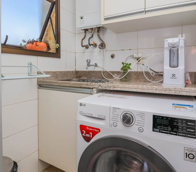 Apartamento com 84m², 2 quartos, 2 suítes, 2 vagas, no bairro Auxiliadora em Porto Alegre