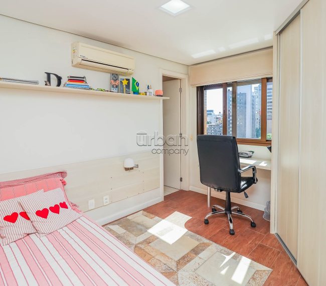 Apartamento com 84m², 2 quartos, 2 suítes, 2 vagas, no bairro Auxiliadora em Porto Alegre