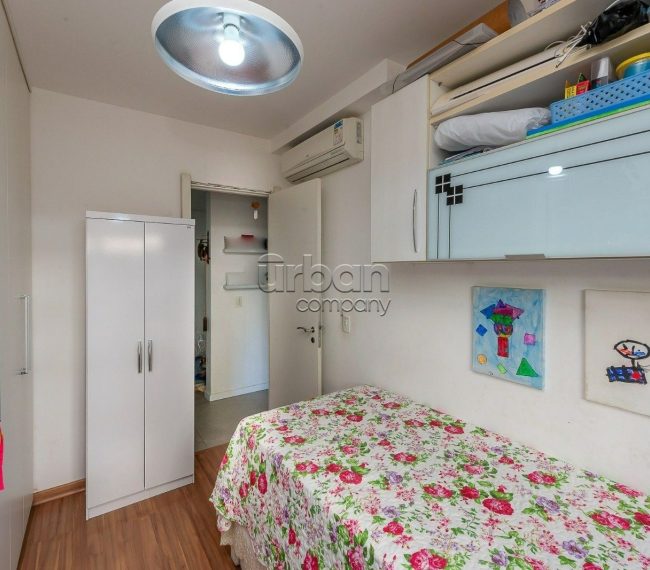 Apartamento Garden com 126m², 3 quartos, 1 suíte, 2 vagas, no bairro Jardim Itu-Sabará em Porto Alegre